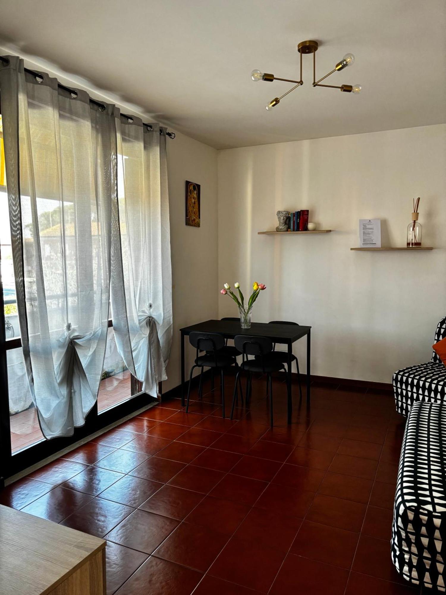 La Casa Di Jacopo A Fiumicino Apartment มัคคาเรเซ ภายนอก รูปภาพ